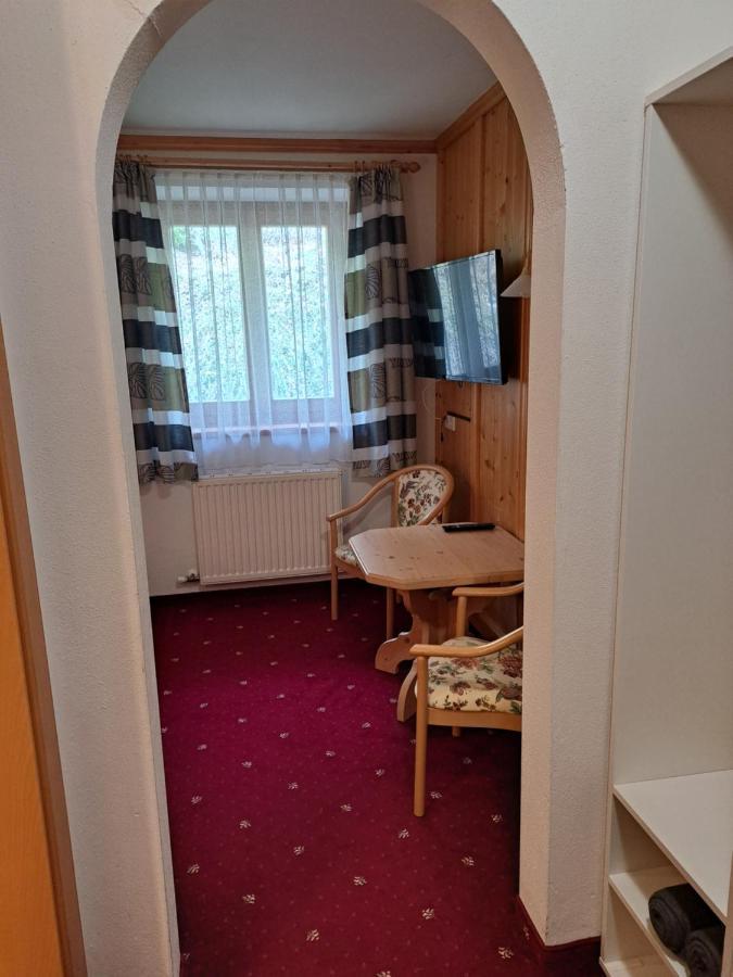 Berggasthof Hintergfoell Unken Bagian luar foto