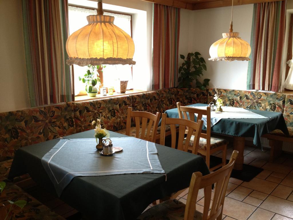 Berggasthof Hintergfoell Unken Bagian luar foto
